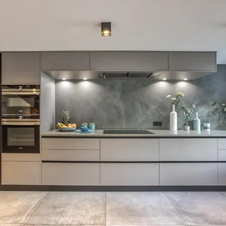 Rytola, Modern & In Chalet